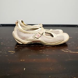 Merrell Circuit MJ Breeze